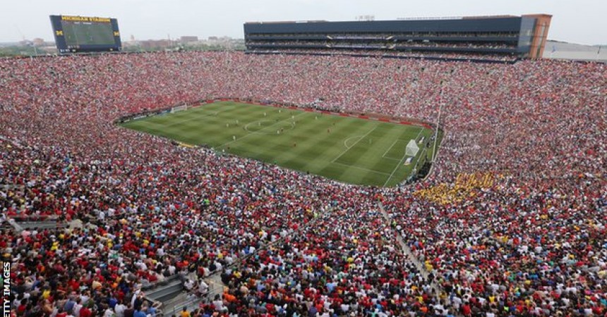 87820817_manucrowd2_getty.jpg