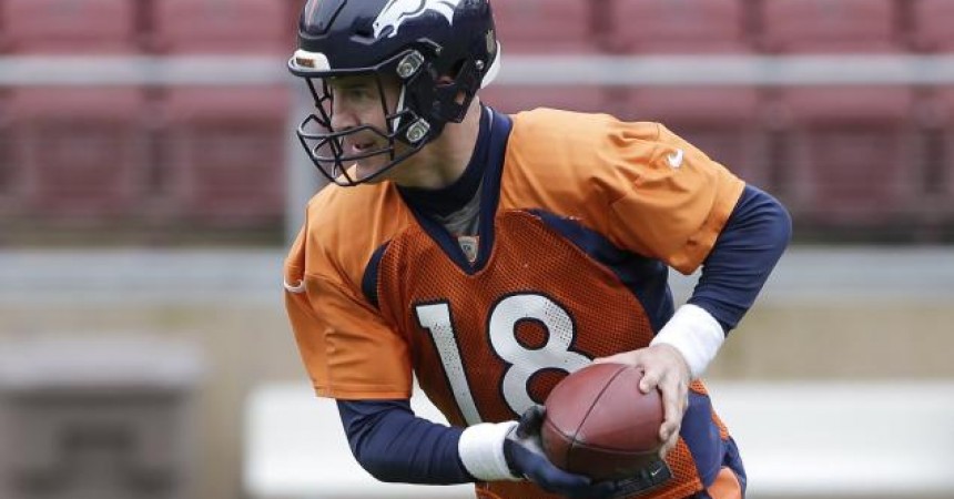 1454579958_super-bowl-football.jpg