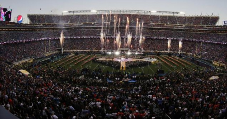 1458890002_super-bowl-football.jpg