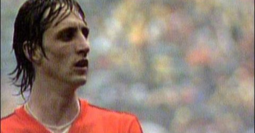 48004213_cruffstill.jpg