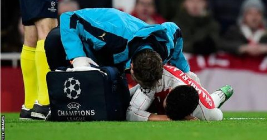 88458517_chamberlain_injury_getty.jpg