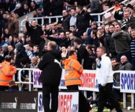 88613886_newcastleunitedfansshoutatstevemclaren_getty.jpg