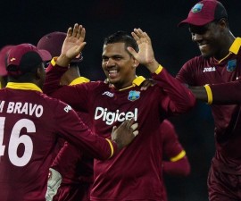 1463685157_dm_160519_COM_CRICK_WINDIES_HIT_WITH_ALEXIS_SQUAD.jpg