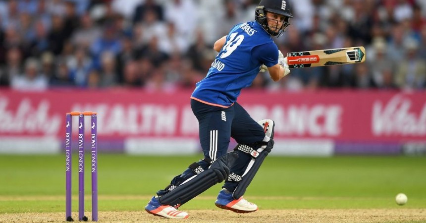 1466590216_dm_160621_CRIC_Eng_v_SL_Woakes_innings_06212016.jpg