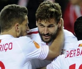90542274_llorentepals.jpg