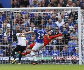 90778631_barkleygoal_reuters.jpg