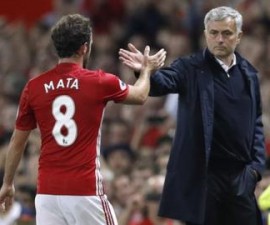 91410724_mourinhoandmata_reuters1.jpg